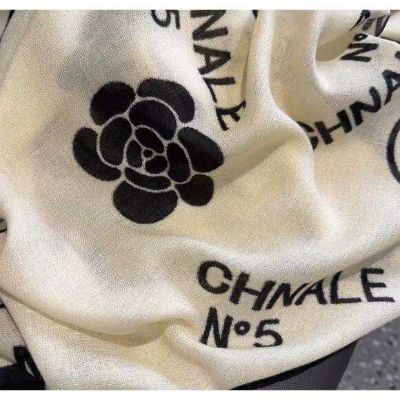 Scarf for Women Autumn and Winter Cotton and Linen Scarf Size 180x90cm - Picture 2 of 2